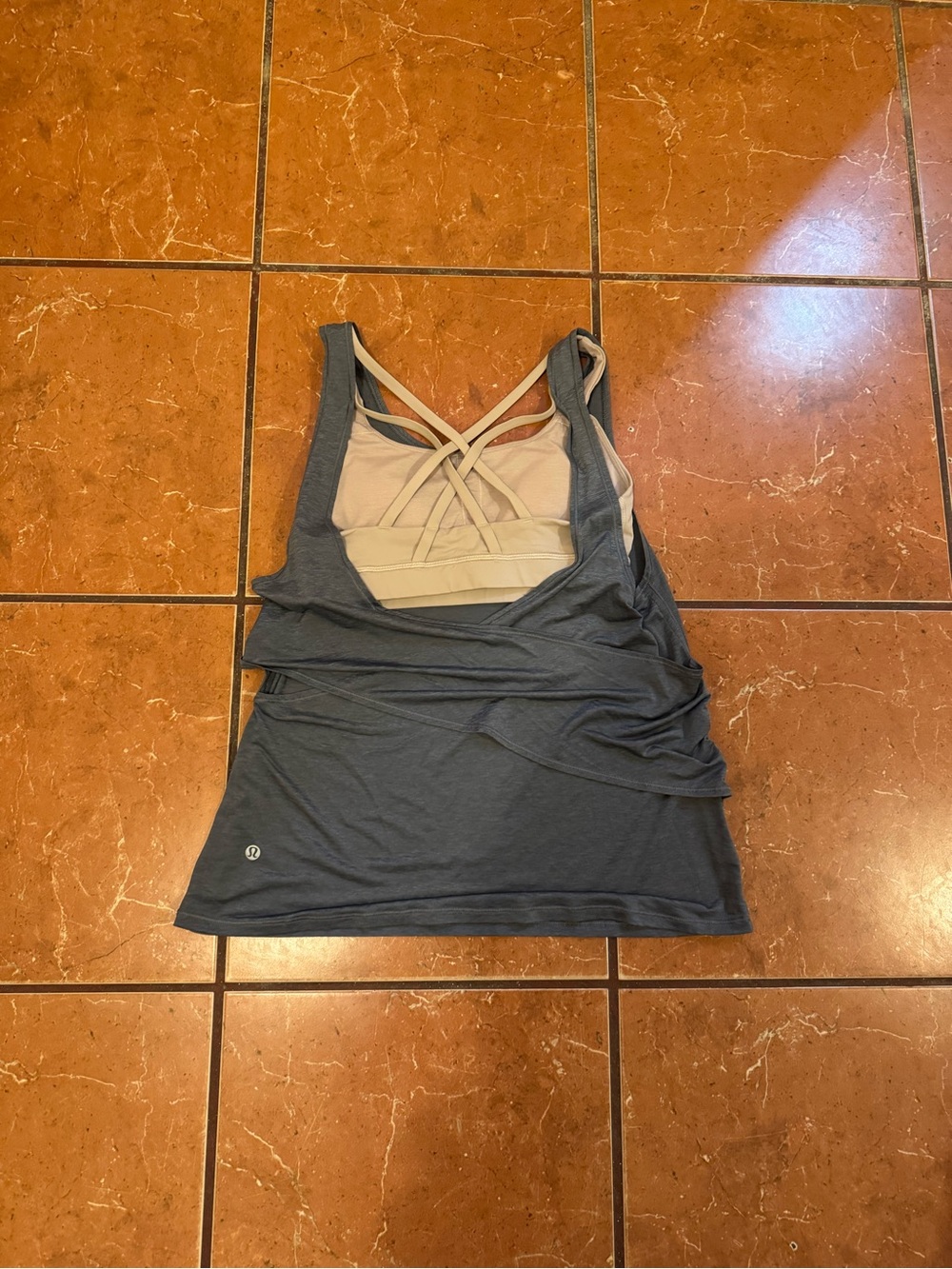 lululemon athletica gray tank with cream built-in bra